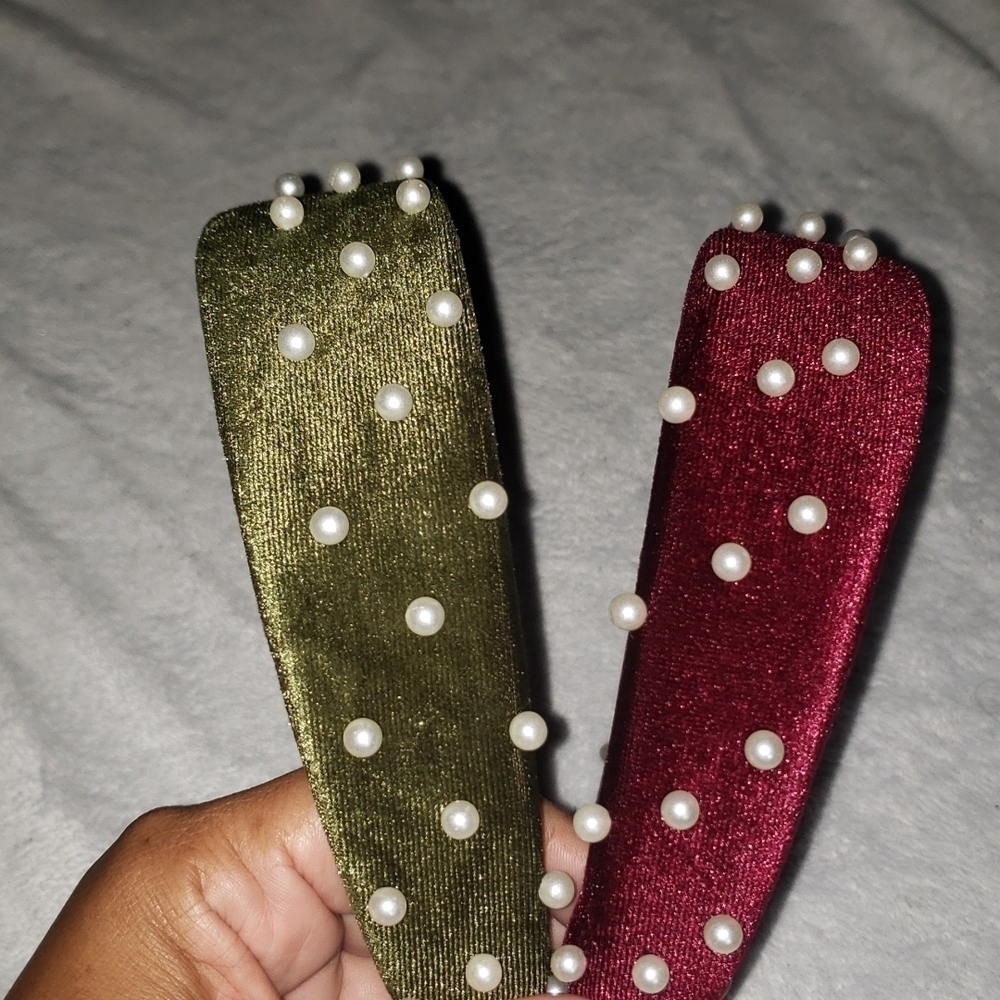 2 New Velvet & Pearl Padded Headbands - Picture 3 of 4